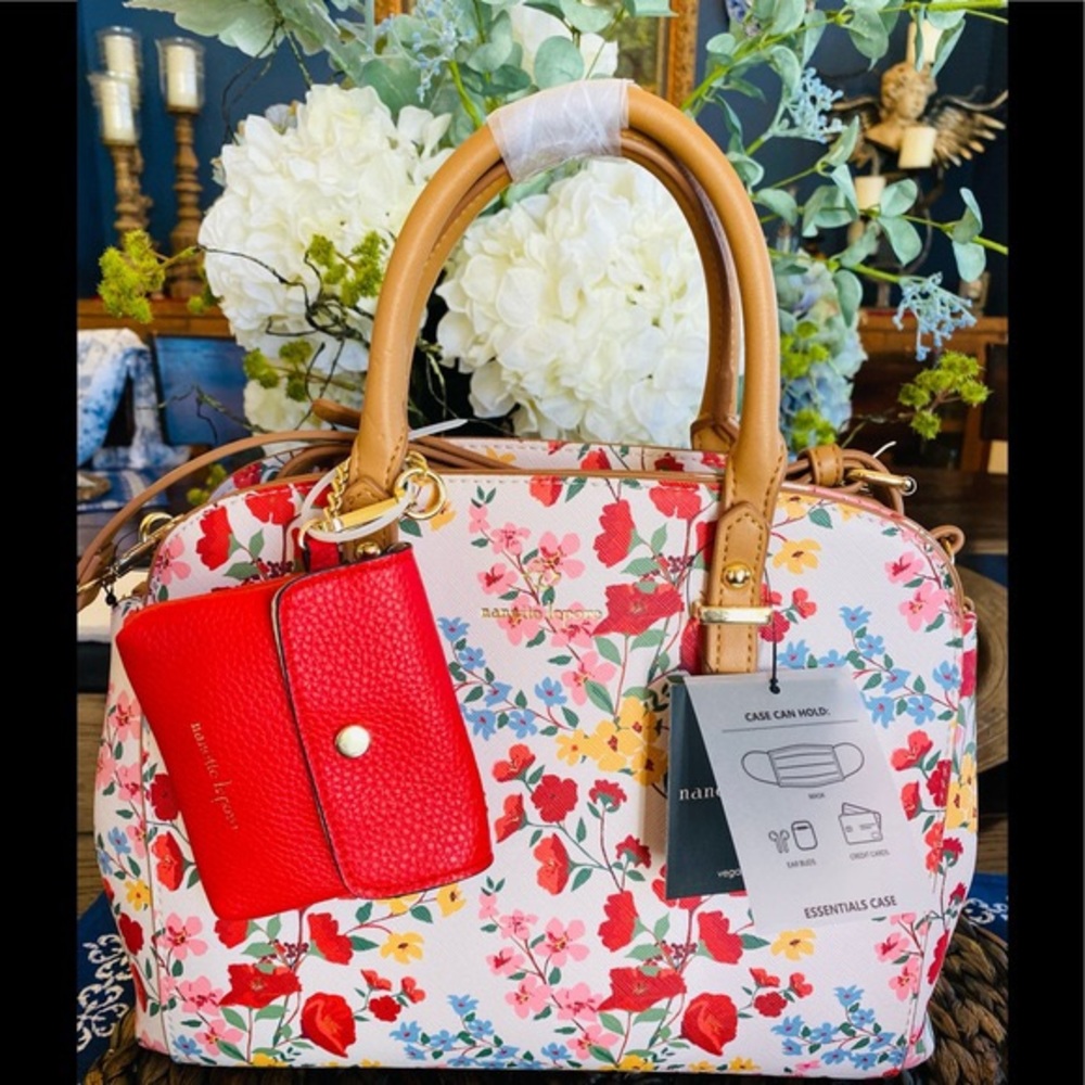 🌟HOST PICK!!🌟🌸NANETTE LEPORE - KAYLI PRINT SATCHEL W/ POUCH🌸